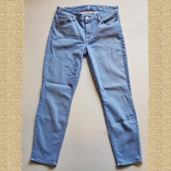7 For All Mankind Cropped Skinny Jean size 28 - Picture 4 of 12